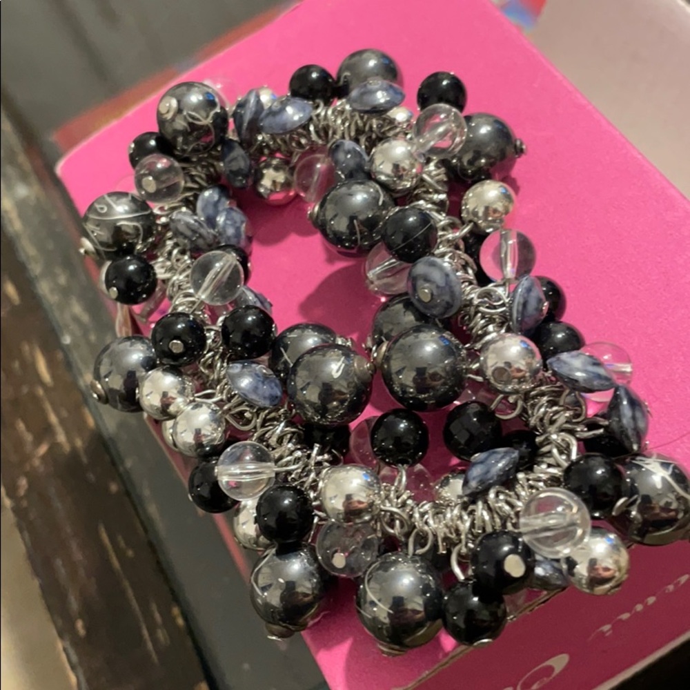 Funky large elastic beaded bracelet